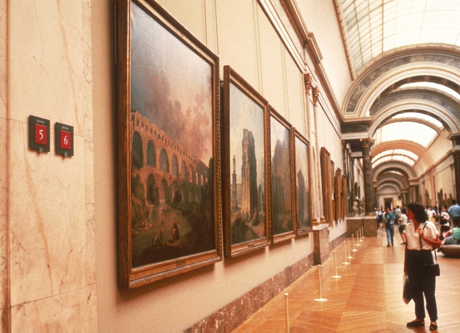 Musée du Louvre: A City of Art image 3